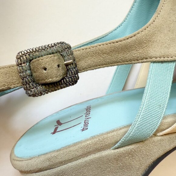 Thierry Rabotin Suede Pastel Green Sandals - Picture 7 of 8